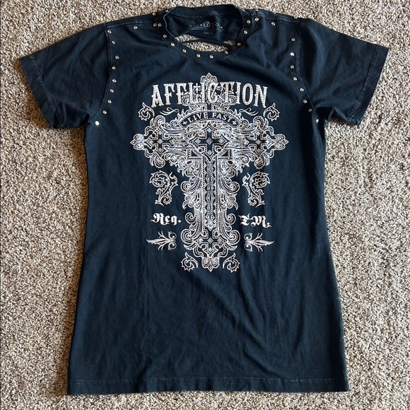 Women’s Affliction Black Graphic Tee Rhinestones Bling - Picture 1 of 4
